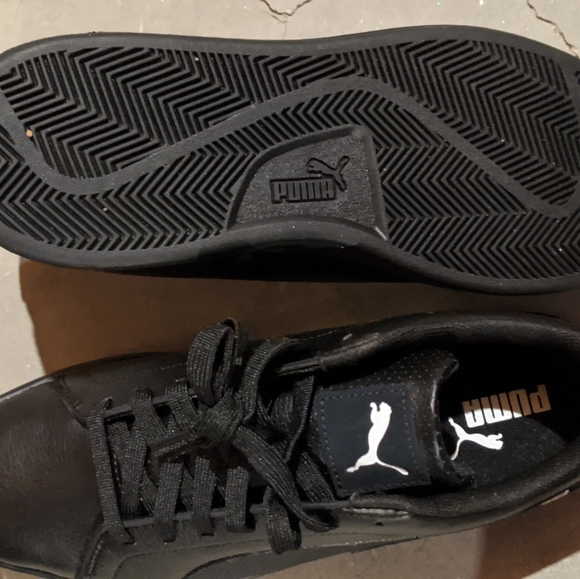 Black Pumas - Picture 5 of 8